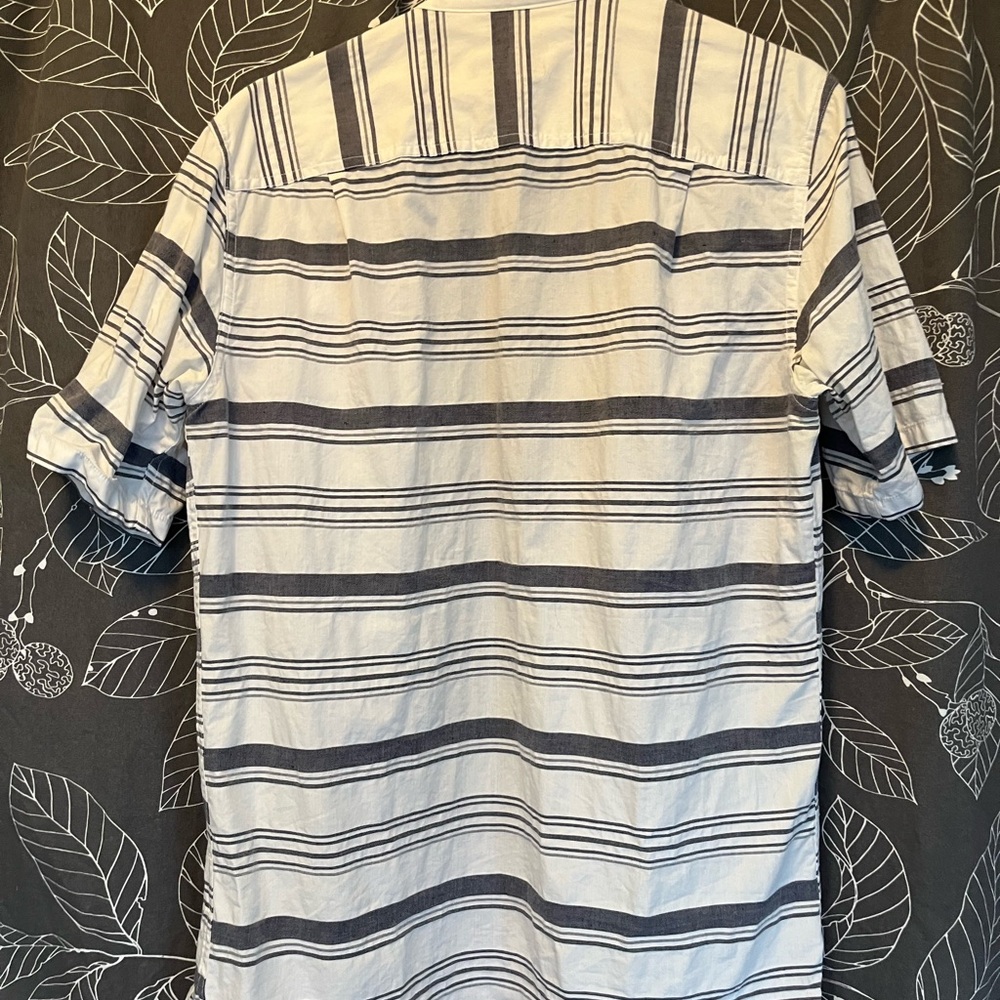 Pendleton Short Sleeve Button Down. White With Gr… - image 3